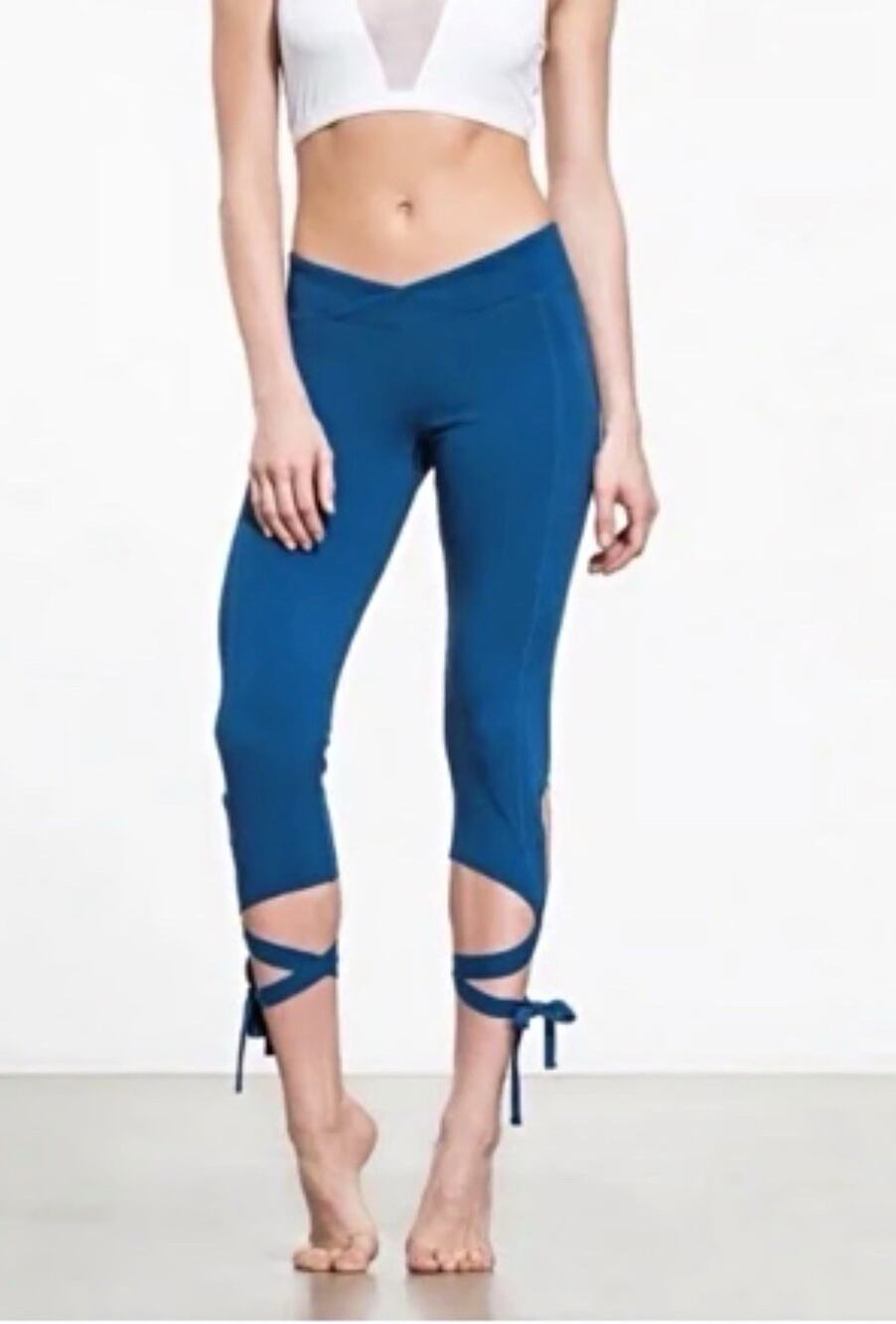 Free People FP Movement Turnout Yoga Dance leggings in Sapphire blue Size L